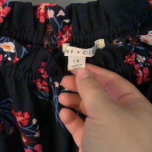 Violet & Claire Tops - Violet & Claire Blouse plus size Violet & Claire Tops - Violet & Claire Blouse plus size